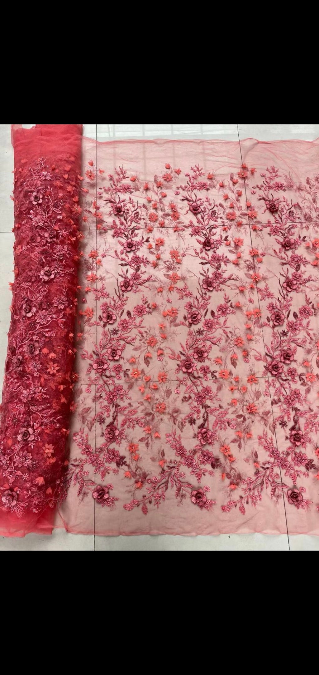 Lisa lace abric